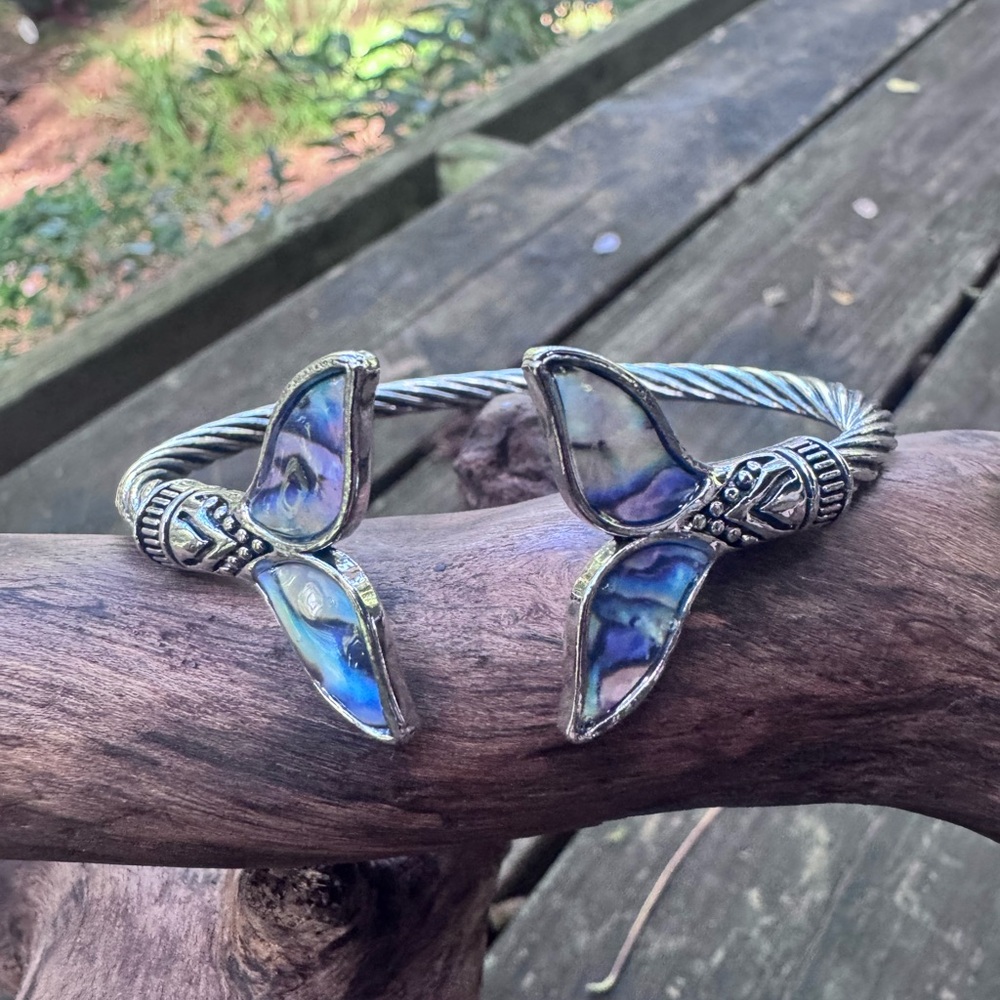 Maui Oceanic Silver and Blue Whale Tail Bracelet
